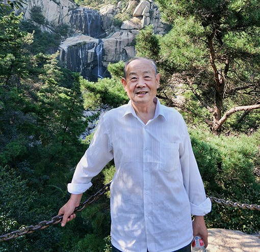 徐勤艾1.jpg